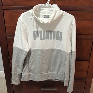 Puma sweater XL worn once so still brand new!